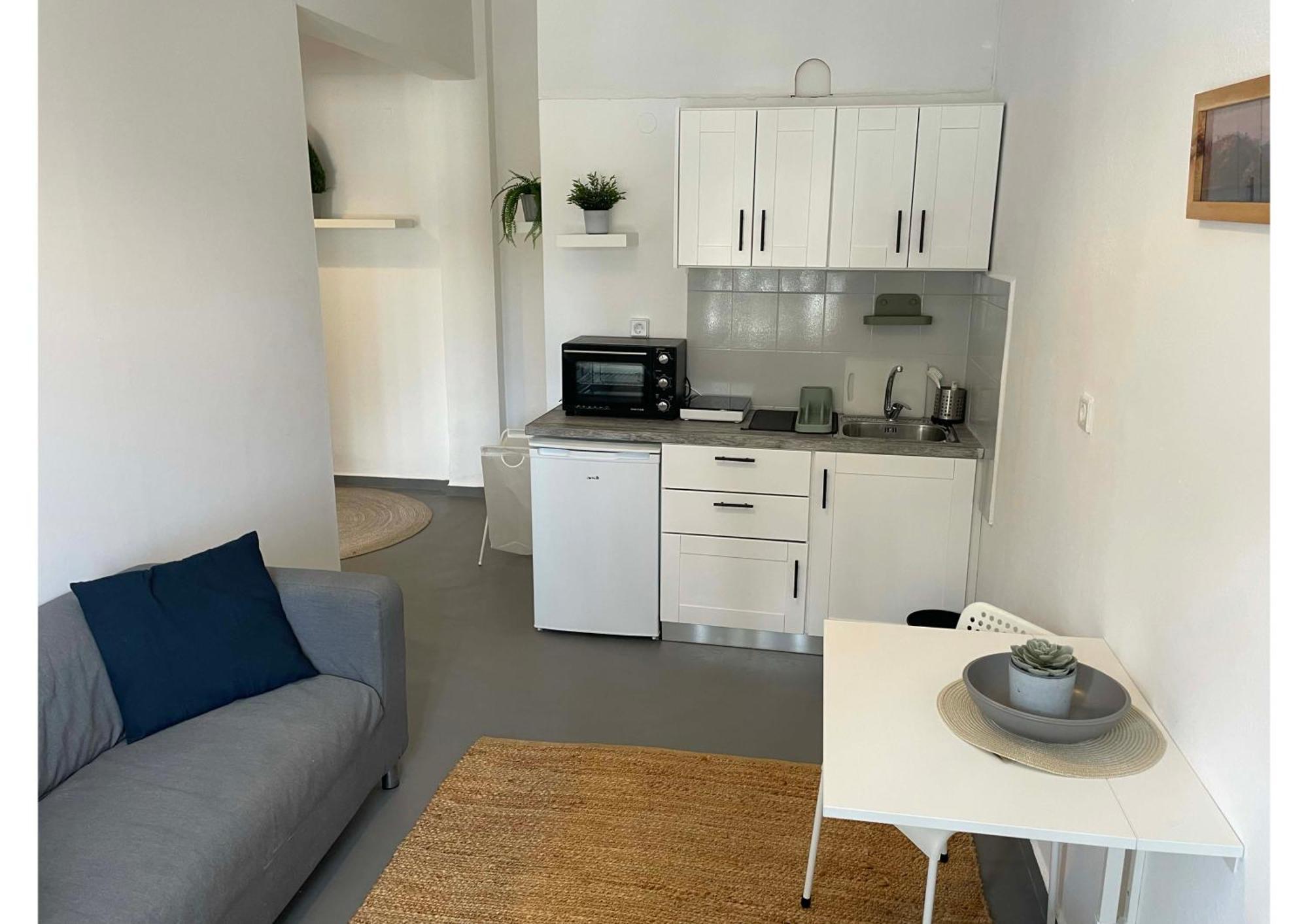 Spanos Apartments - Panteli Exteriör bild