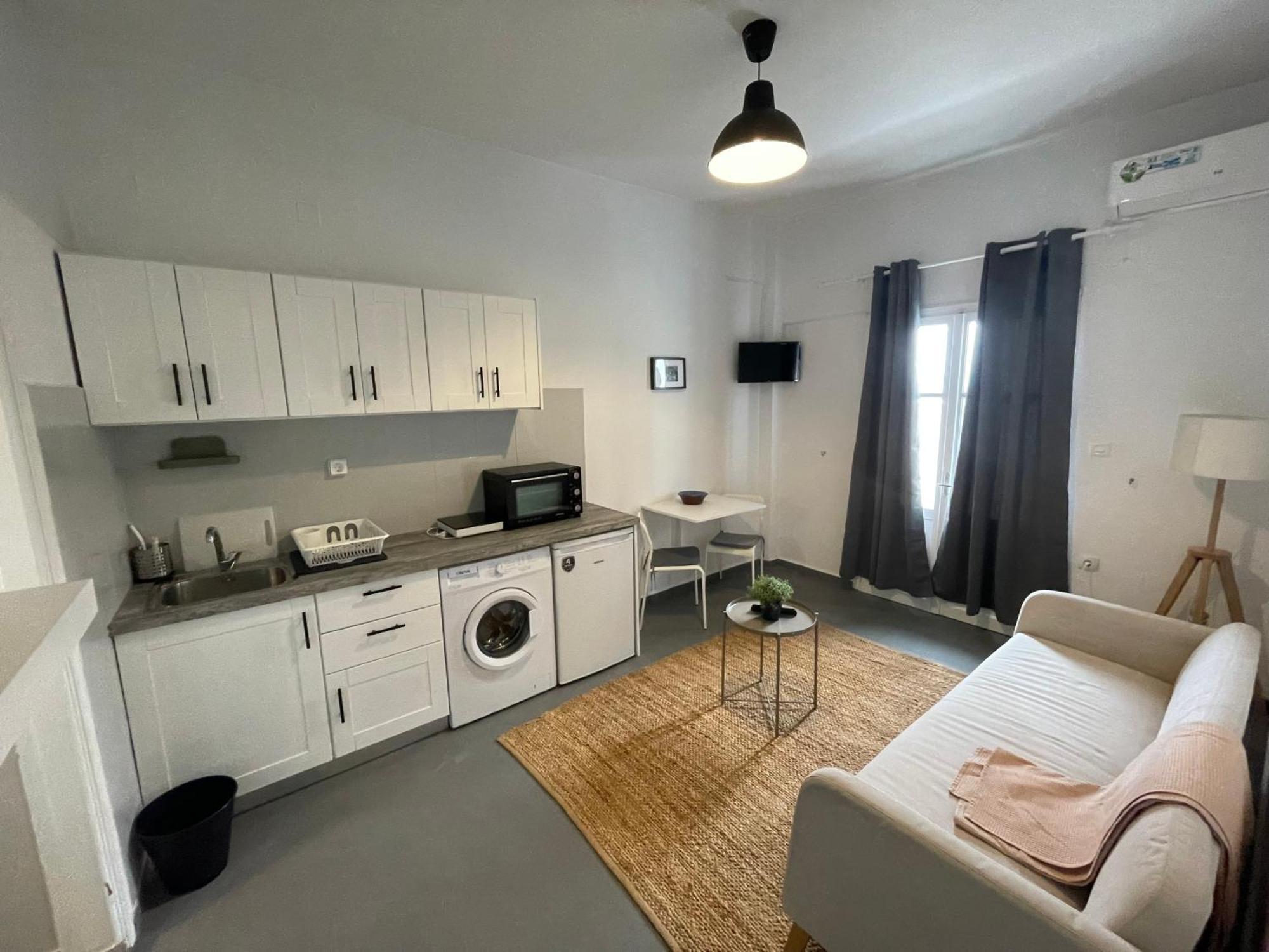 Spanos Apartments - Panteli Exteriör bild